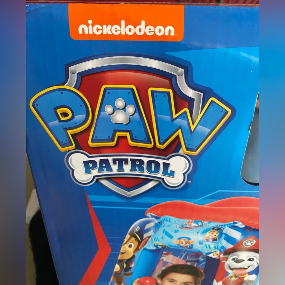 Toys- Nickelodeon PAW Patrol Playland - Blue and Red - Picture 12 of 13